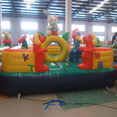 KT Cat Inflatable Paradise 4x5