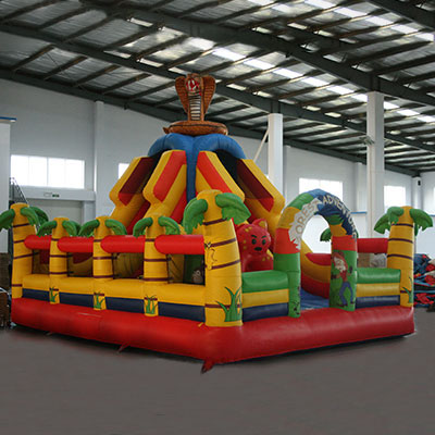 LILA1027 Forest Adventure Inflatable Paradise