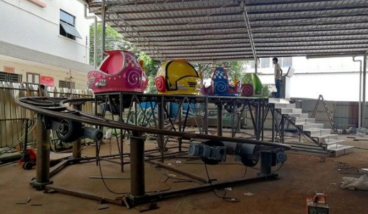 LMTR1009 Spinning Coaster