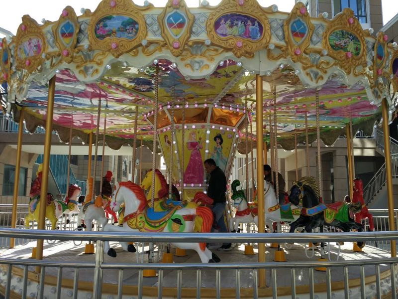 LMCR1002 Luxury Carousel